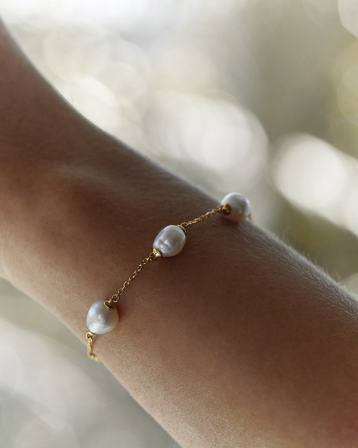 18K Gold Vermeil Harmony Pearl Bracelet for Women - Elegant Pearl Jewelry Gift for Birthday, Anniversary & Special Occasions