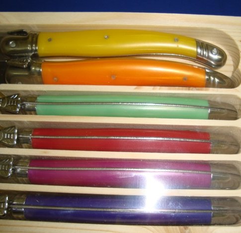 Premium 6-Piece Steak Knife Set - Stainless Steel Serrated Blades with Vibrant Color Handles - Perfect for Steak Dinners, BBQs, and Kitchen Gifting