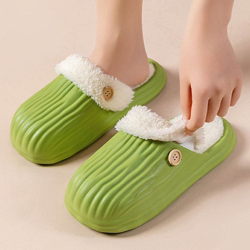CozySwap: Warm & Comfortable Indoor Outdoor Slippers with Removable Fur Lining - Perfect for Home, Garden, and Travel Use