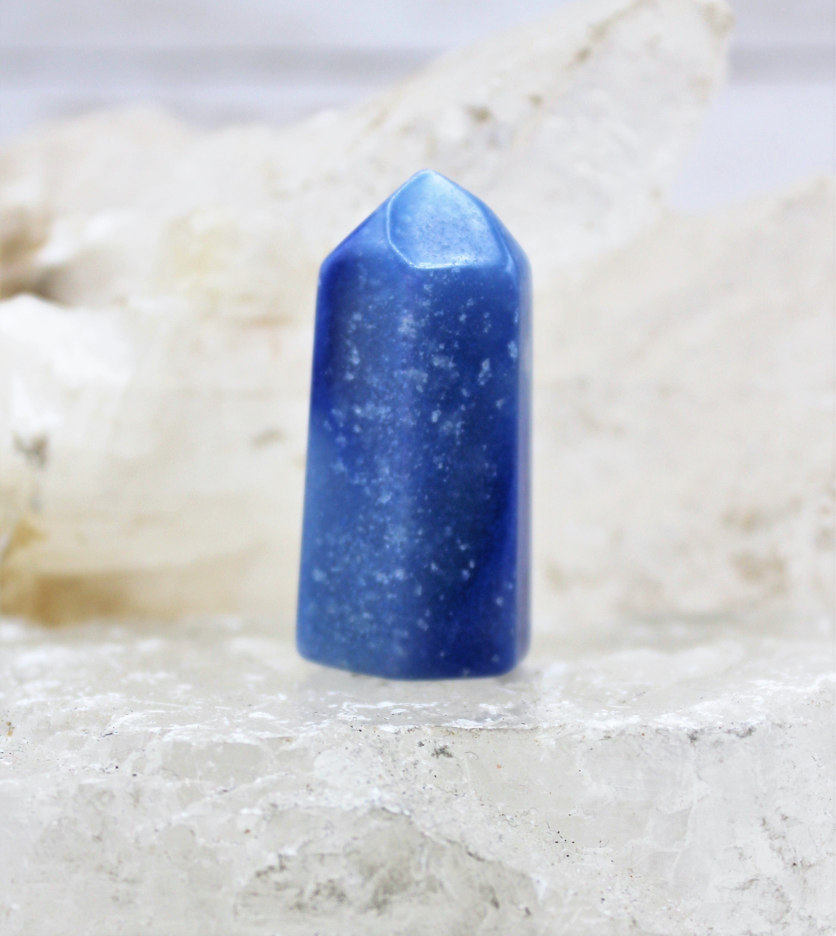 Blue Quartz Crystal Tower - Natural Healing Stone for Meditation, Home Decor & Positive Energy - Perfect for Yoga, Feng Shui & Spiritual Gifts