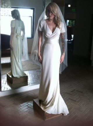 Badgley Mischka Isis Wedding Gown - Elegant Lace Bridal Dress for Formal Occasions, Prom & Evening Events