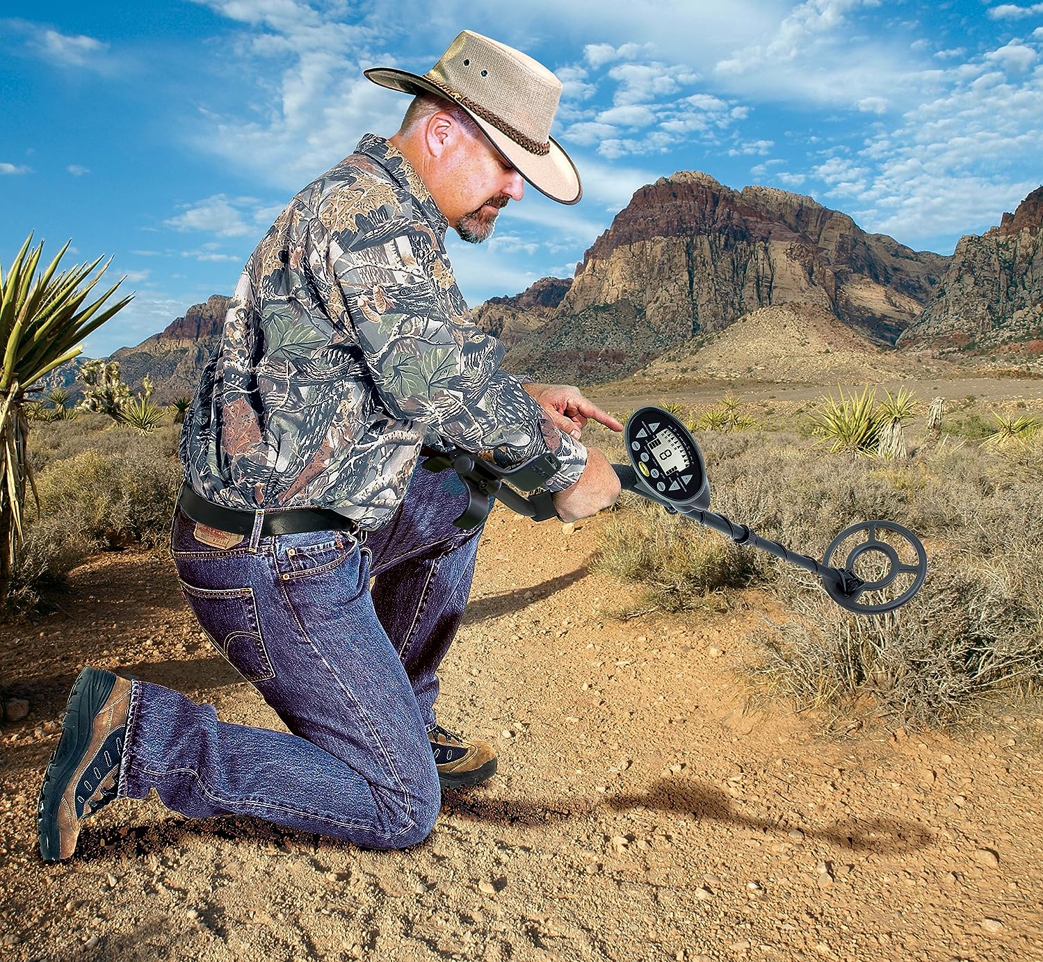 Bounty Hunter Discovery 2200 Metal Detector with Waterproof 8