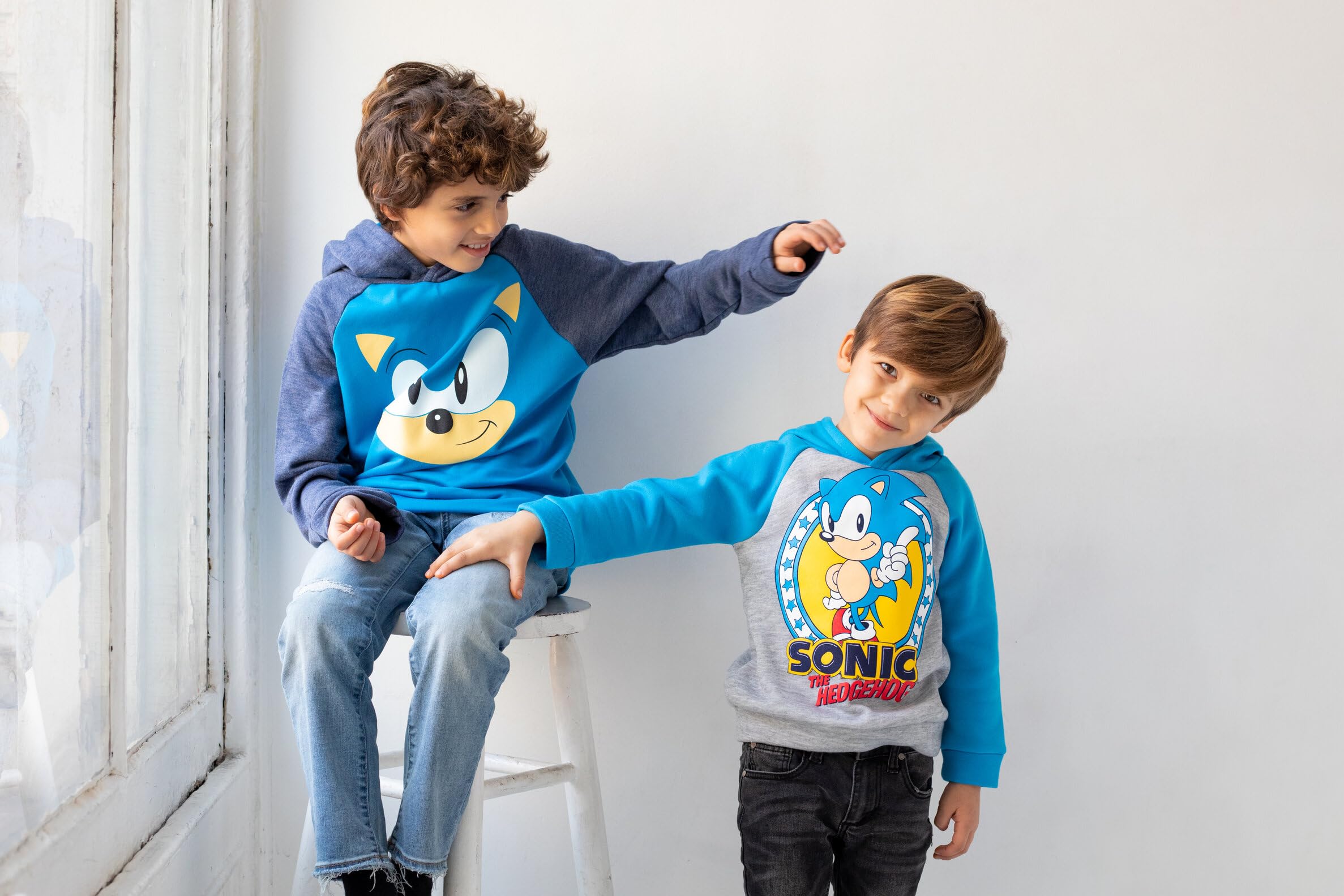 SEGA Tails Sonic The Hedgehog Knuckles Pullover Hoodie for Kids - Soft Cotton Gaming Sweatshirt for Boys & Girls - Perfect for Cosplay, Birthday Gifts & Video Game Fans