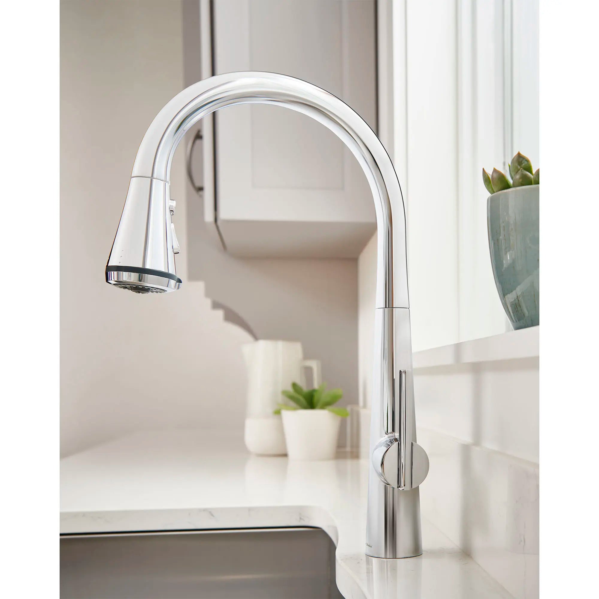Edgewater® Single Handle Pull Down Kitchen Faucet with 3 Spray Modes - 1.8 GPM (6.8 L/min) High Arc Brushed Nickel - Perfect for Modern Kitchens & Busy Home Chefs