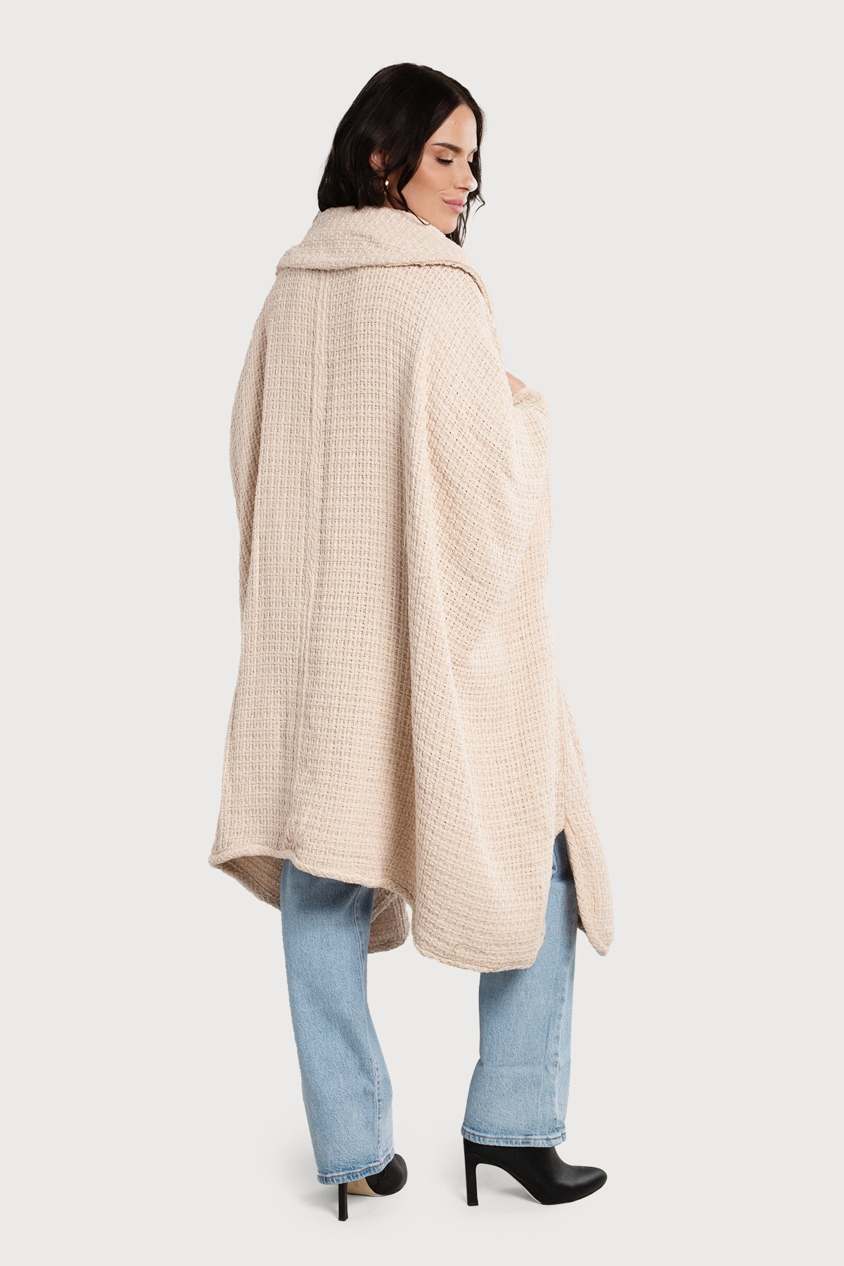 Oversized Waffle Knit Collared Jacket for Women - Cozy Winter Cardigan with Pockets - Perfect for Casual Outfits, Lounge Wear & Coffee Dates