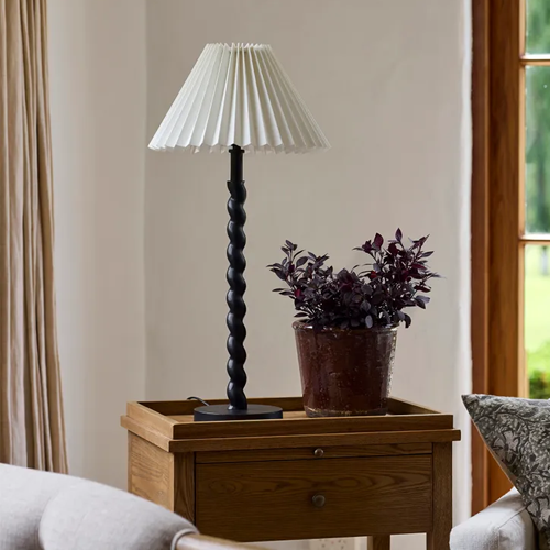 Modern Twist Table Lamp with Pleated Fabric Shade - Elegant Bedside & Living Room Lighting for Home Decor