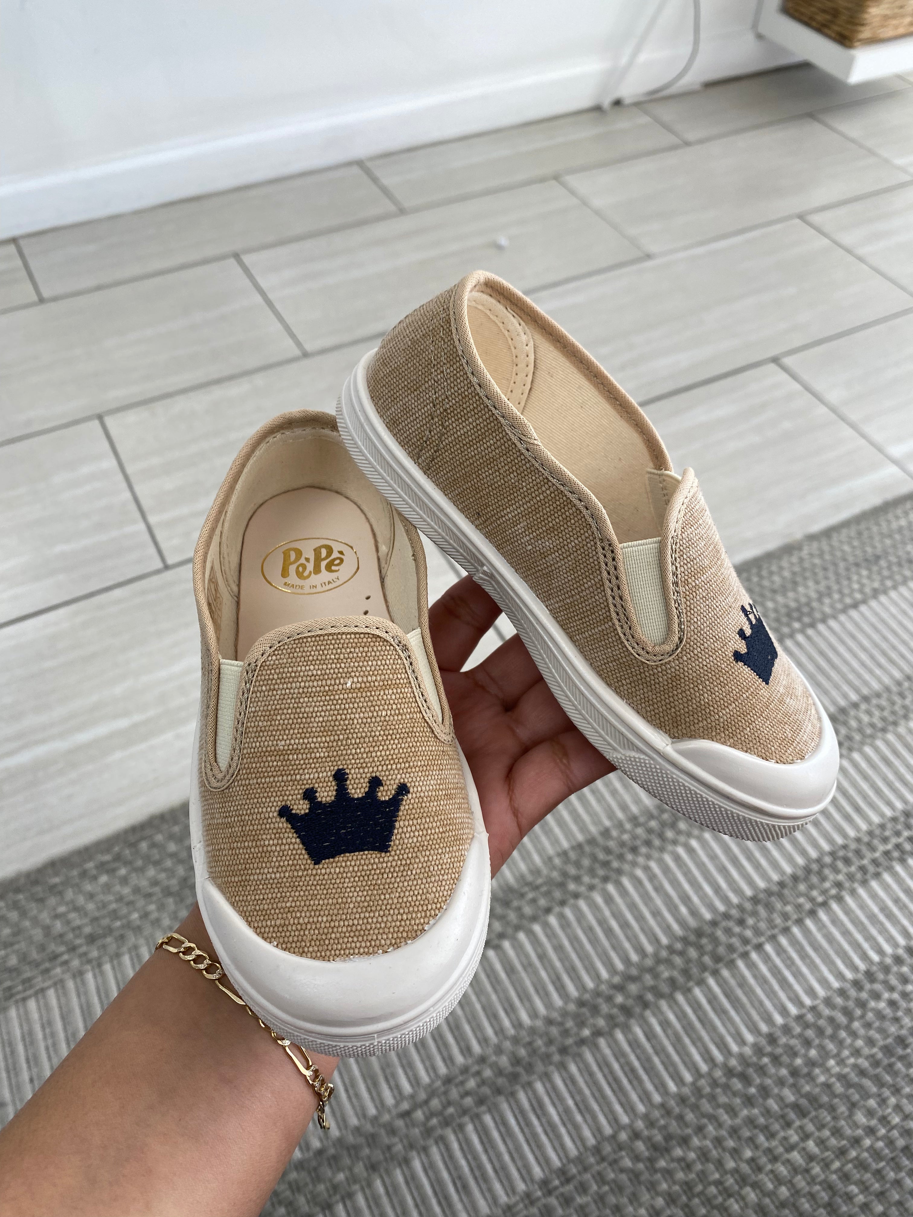 Pepe Sandals Linen Crown Slip-On Shoes for Women - Breathable Summer Casual Comfortable Flats - Perfect for Beach, Vacation and Everyday Wear
