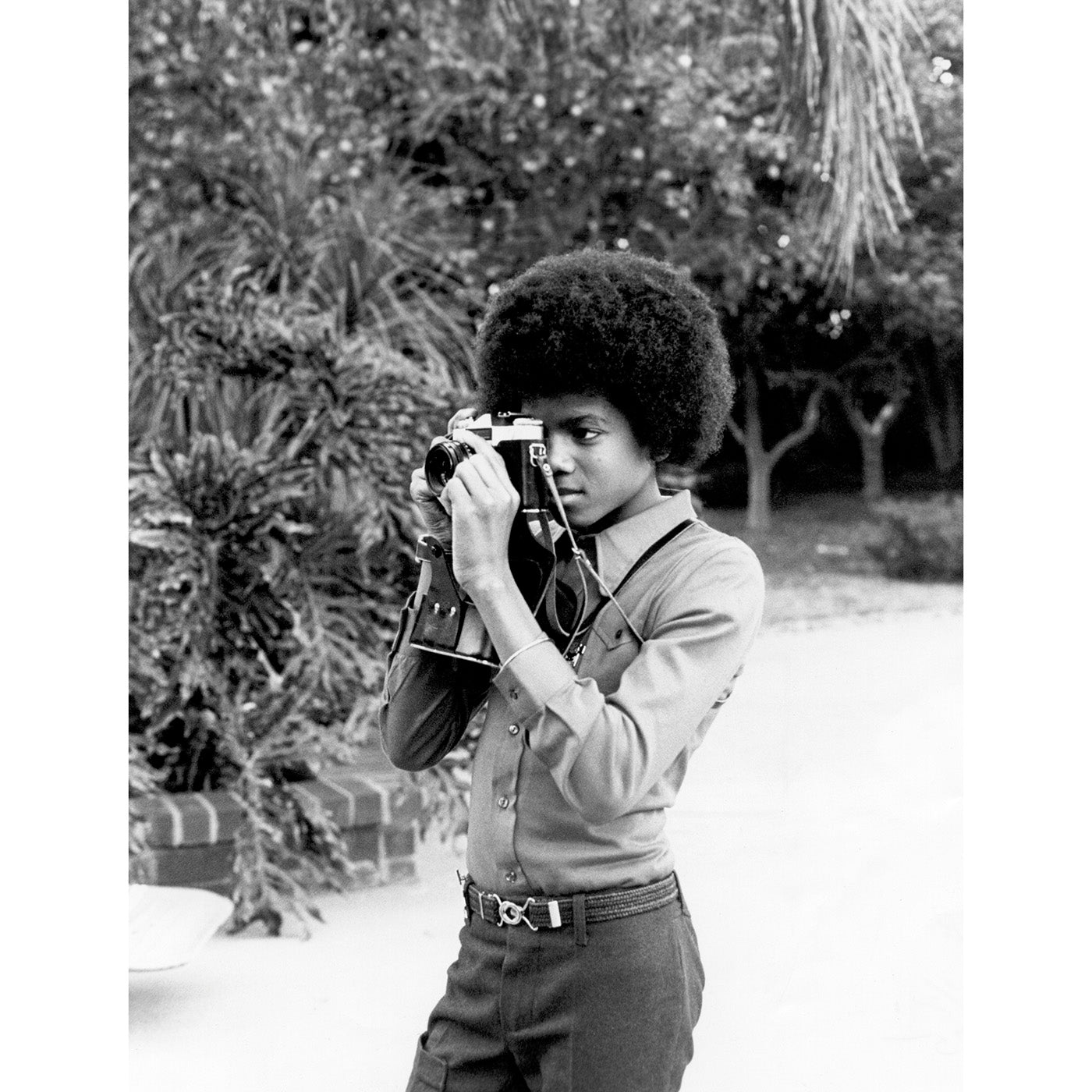 Michael Jackson Home Photo Shoot - Authentic Getty Images Collection - Perfect for Fans, Collectors & Home Decor