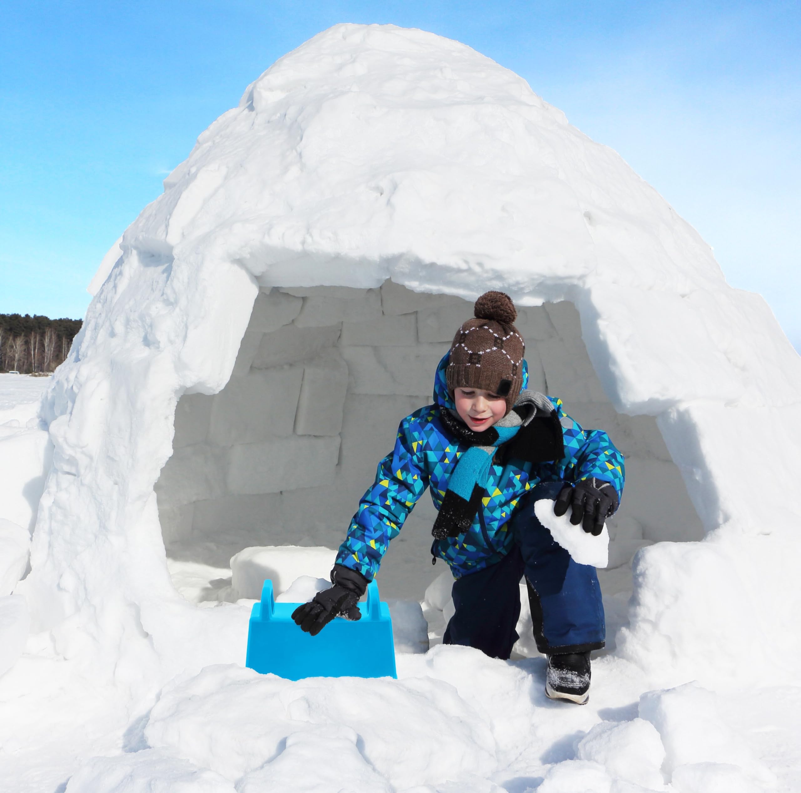 Superio Snow Brick Maker Kit - Build Igloos, Forts & Snow Blocks - Outdoor Winter & Sand Castle Toys for Kids & Adults - Perfect for Snow Play, Beach & Sandbox Activities (Blue, 2-Pack)