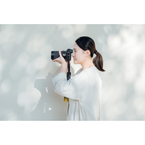Nikon NIKKOR Z 28-75mm f/2.8 Full Frame Mirrorless Camera Lens - Professional Zoom Lens for Portrait, Travel & Low Light Photography