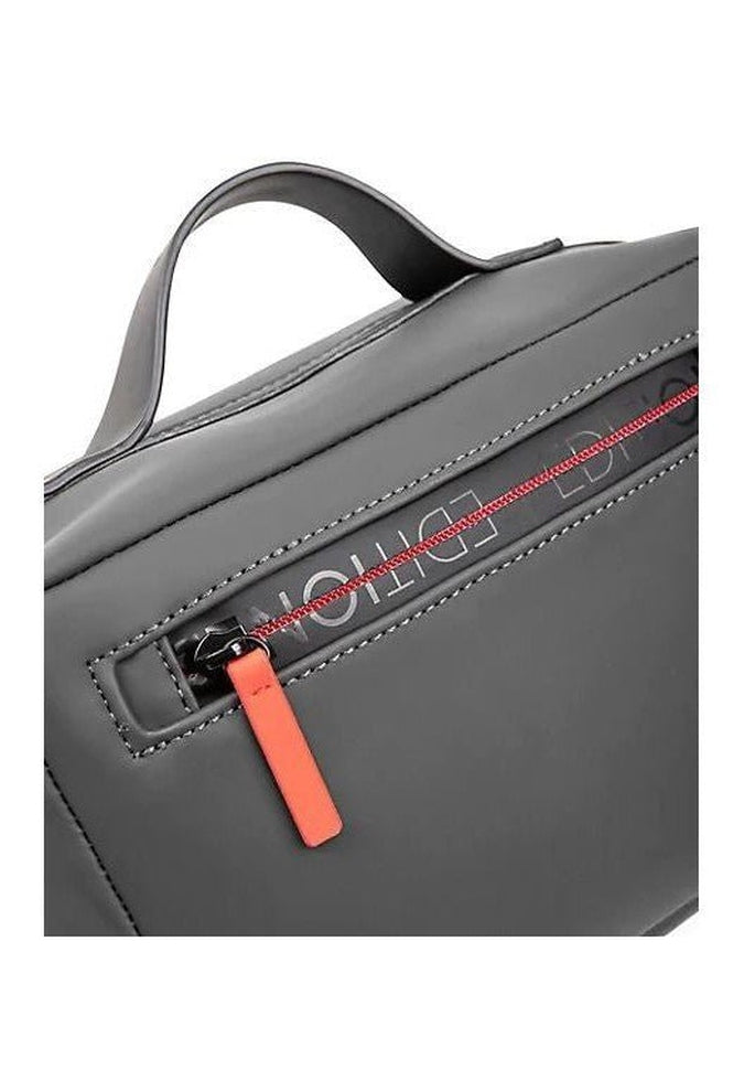Bugatti x Edition 22 Premium Leather Toiletry Bag for Men - Travel Cosmetic Organizer with Multiple Pockets - Perfect for Business Trips, Gym, and Weekend Getaways
