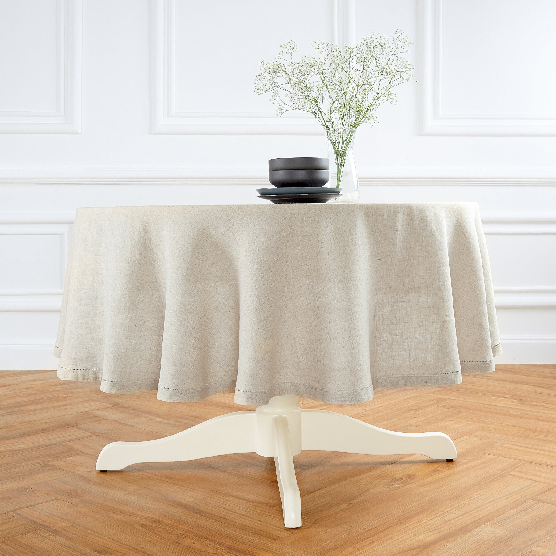Sonoma Hemstitch Round Tablecloth - 60 Inch White Linen Table Cover for Dining, Parties & Special Events | Elegant & Durable Home Decor