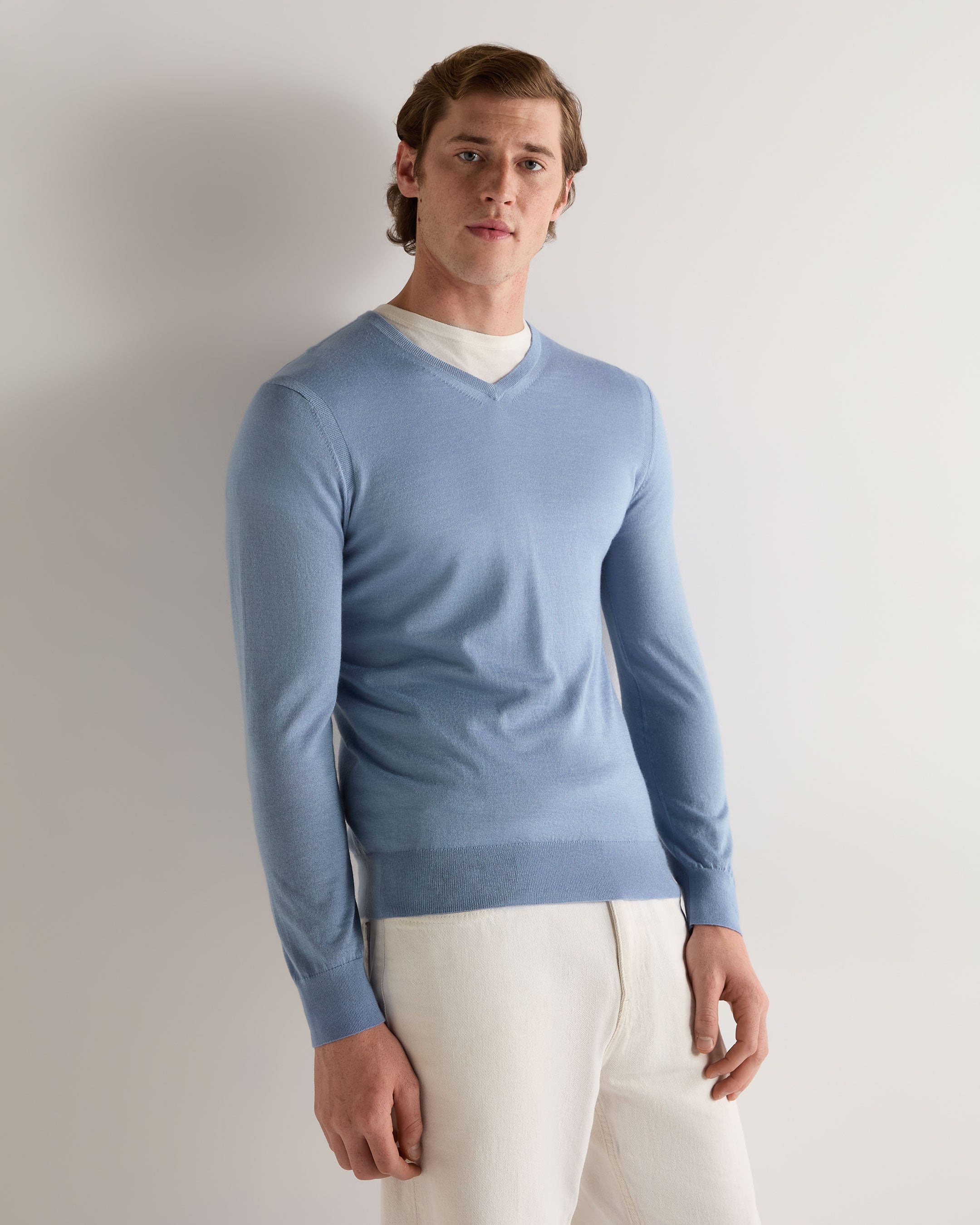 Premium Men's Fine Gauge Cashmere V-Neck Sweater in Cornflower Blue - Soft & Warm Winter Pullover for Office, Date Night & Casual Outings
