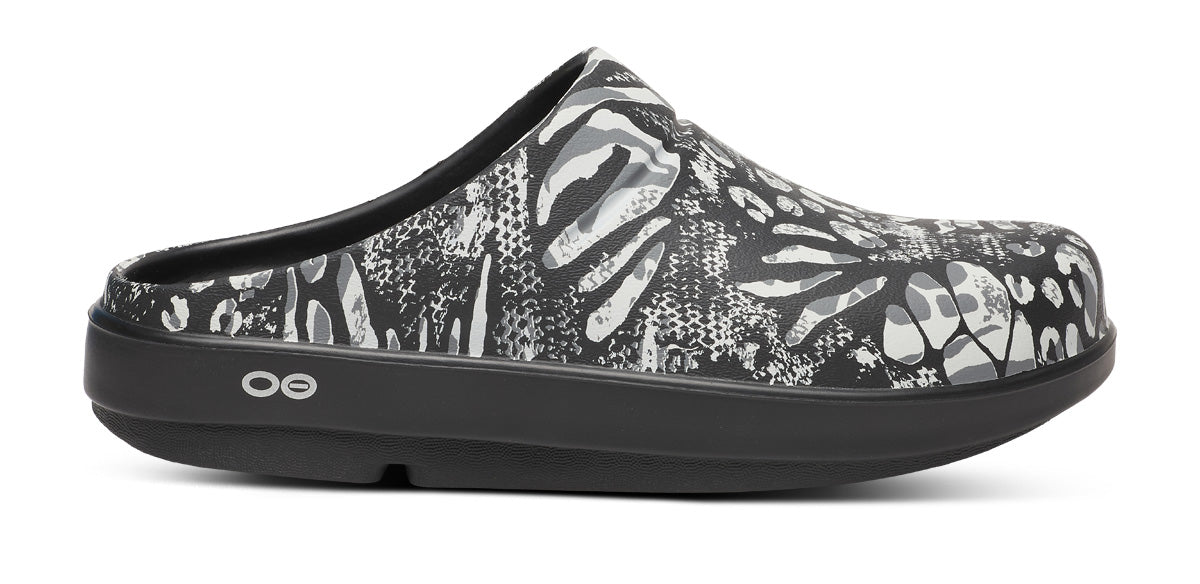 Women's OOcloog Limited Edition Combo Camo Clogs - Stylish & Comfortable Slip-On Shoes for Casual Wear, Gardening & Outdoor Activities