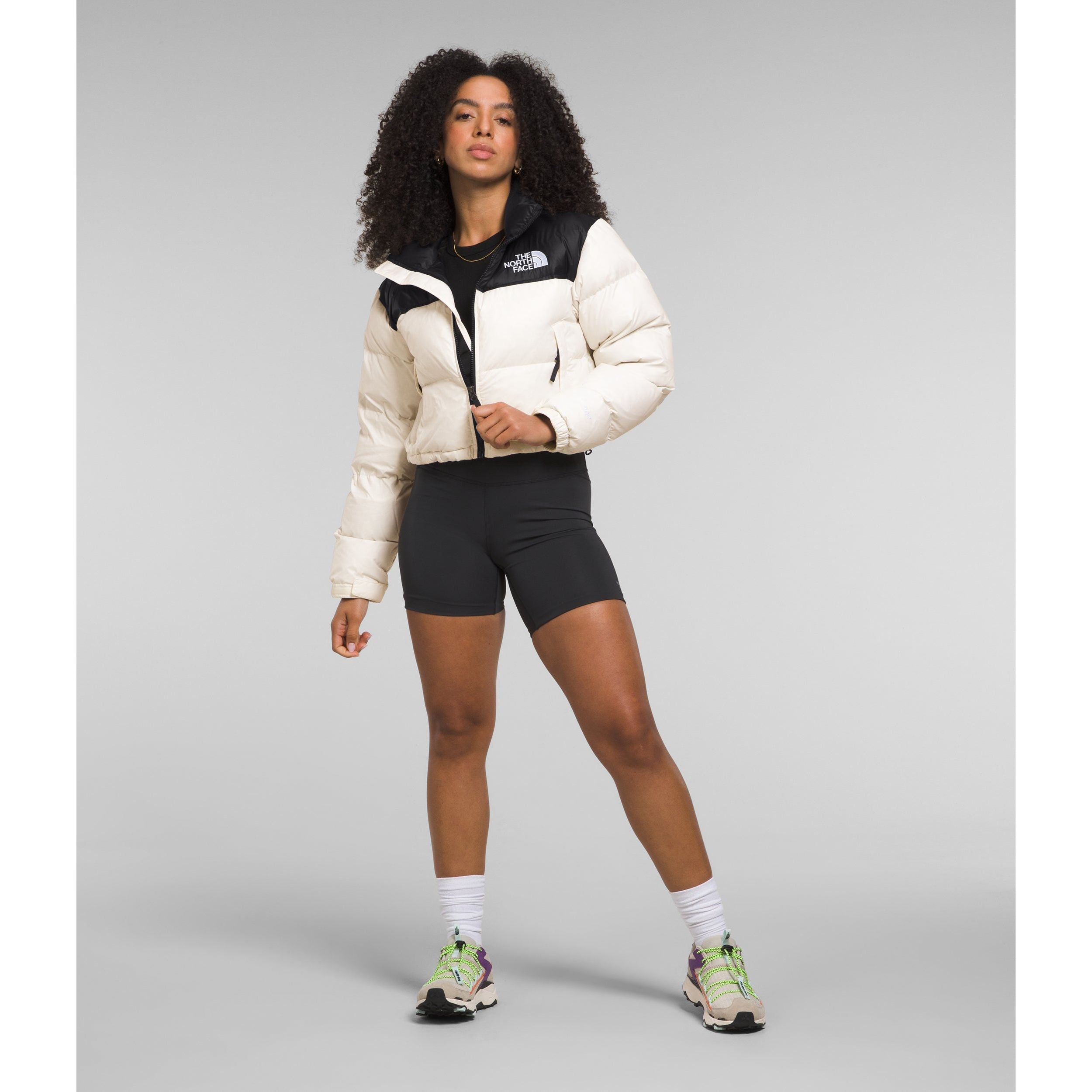 The North Face Women's Nuptse Short Jacket - Lightweight Down Puffer Coat for Cold Weather, Water-Resistant & Warm - Perfect for Winter Hiking, Travel & Outdoor Activities