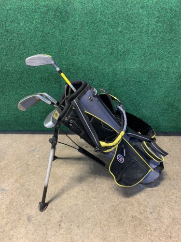 US Kids Golf WT 25u Fairway Driver, 7 Iron, Pitching Wedge & Putter 4-Piece Club Set (UL 42