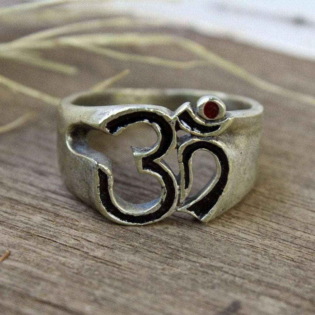 Vintage Sterling Silver Om Ring for Women - Handmade Spiritual Jewelry with Sanskrit Symbol - Perfect for Yoga, Meditation & Boho Fashion