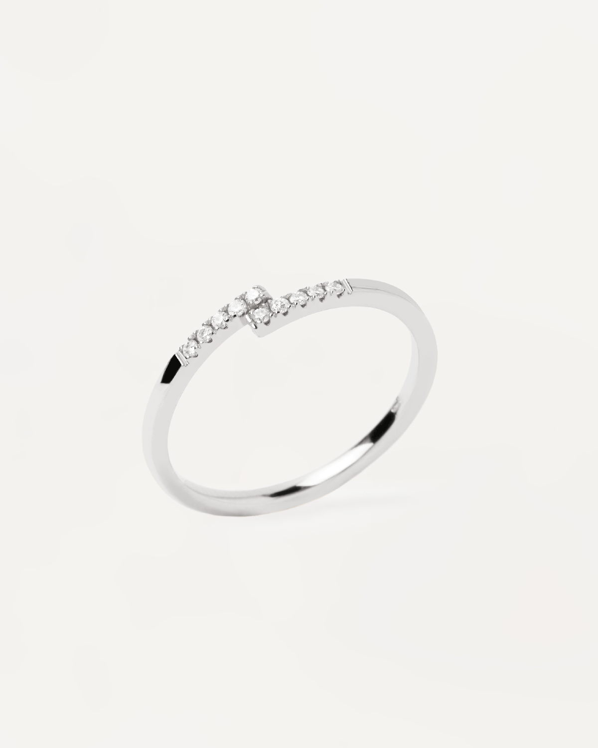 Elegant GRID Diamond & White Gold Cross Ring for Women - Perfect for Weddings, Anniversaries & Everyday Wear
