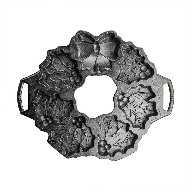 Lodge Holiday Wreath Pan Cast Iron Skillet - 10.5 Inch Pre-Seasoned Baking Dish for Christmas Cookies, Cornbread & Festive Meals - Perfect for Holiday Cooking & Gift Giving