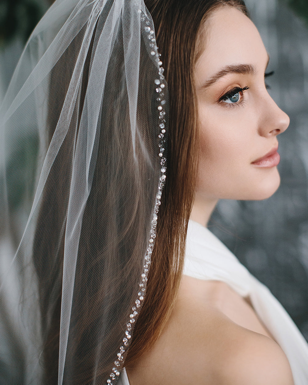 Mariah Pearl & Crystal Veil Bridal Headpiece - Elegant Wedding Hair Accessories for Bride, Bridesmaids & Special Occasions | Perfect for Weddings, Prom, Quinceañera & Formal Events