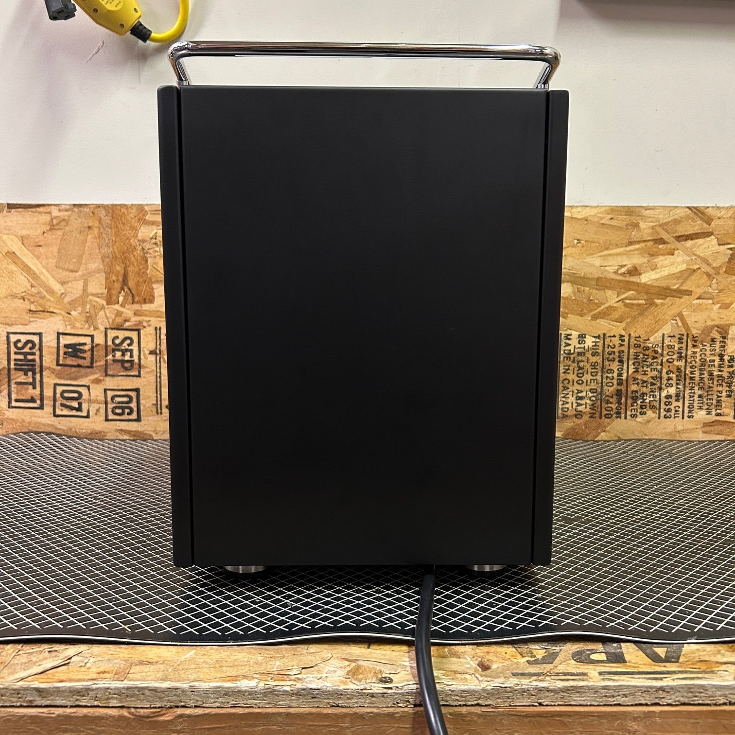Refurbished LUCCA X58 (1711) Laptop - Lightweight & Powerful for Work, Travel & Gaming | Fast Performance, Portable Design