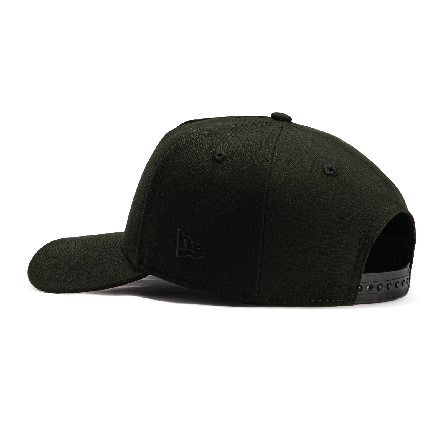 New Era 9Forty A-Frame Los Angeles Dodgers Korea Flag Patch Adjustable Snapback Hat - Black & White for Baseball Fans & Streetwear Fashion