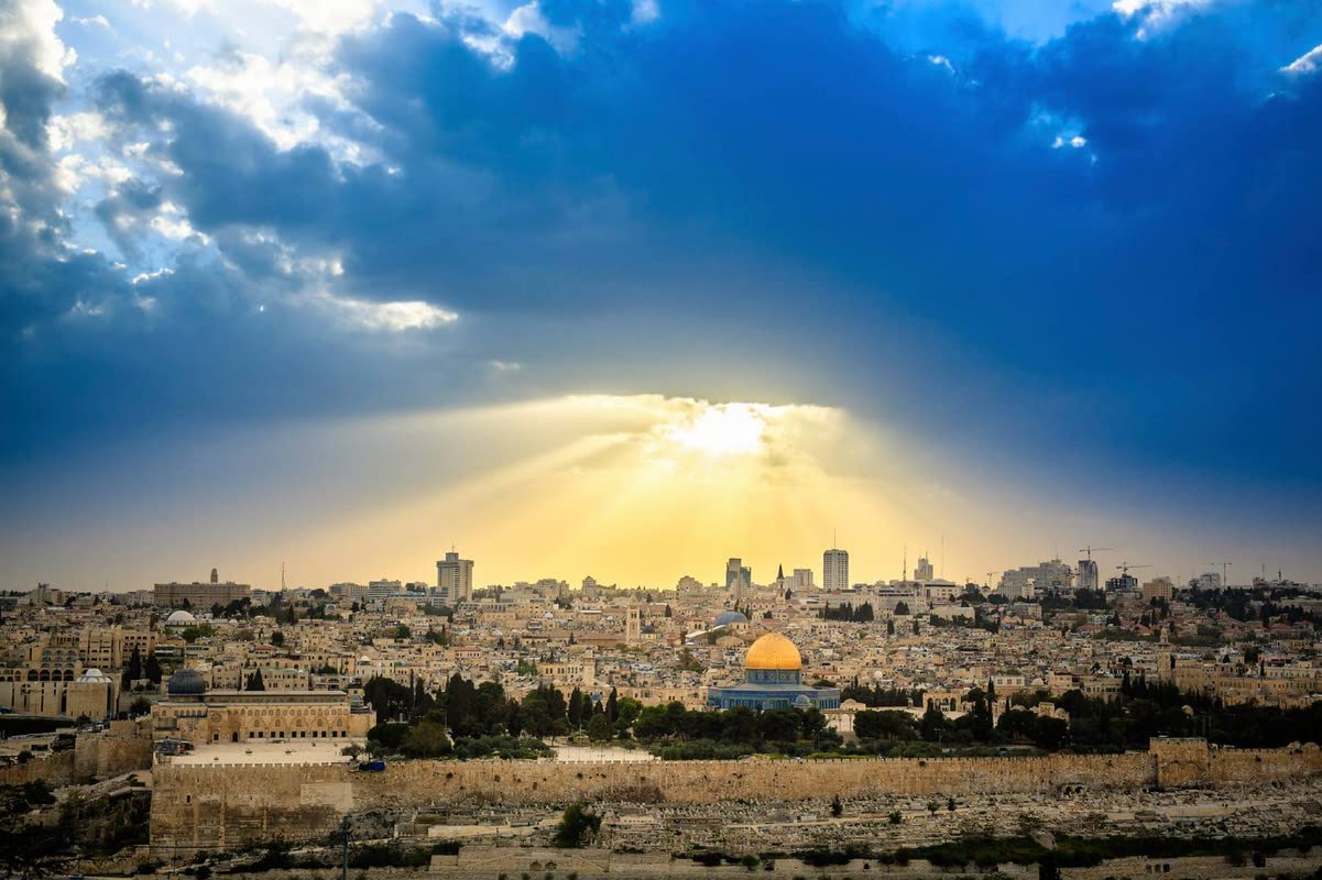 Premium Holy Land Anointing Oil 'Messiah's Fragrance' - 100% Natural Biblical Oil with Extra Virgin Olive Oil, Myrrh, Aloes & Cassia - Made in Israel - 8.45 Fl Oz - Perfect for Prayer, Worship & Spiritual Healing