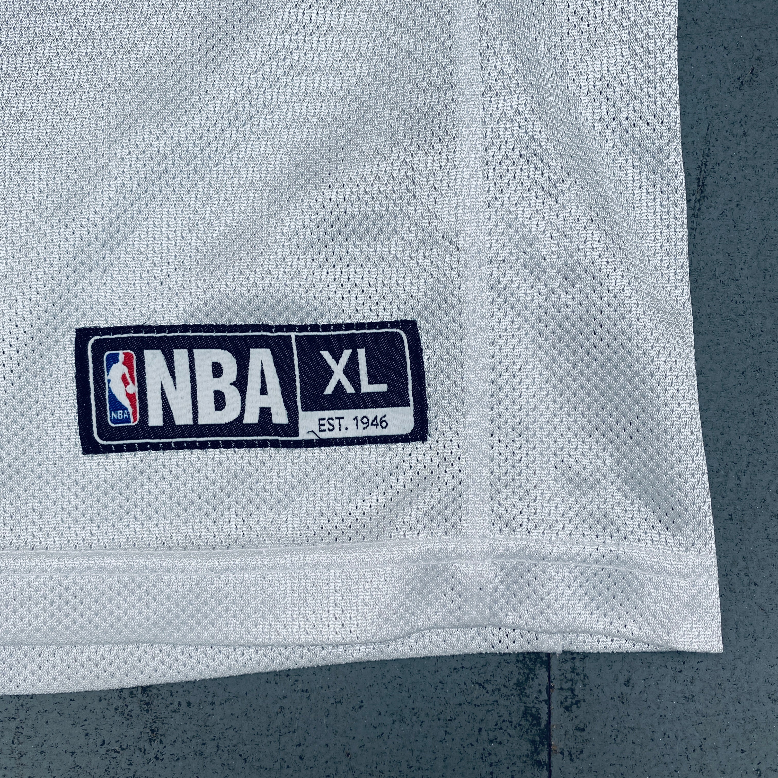 San Antonio Spurs Pau Gasol 2016/17 White NBA Jersey Men's XL – Authentic Basketball Jersey for Fans, Games & Sports Events