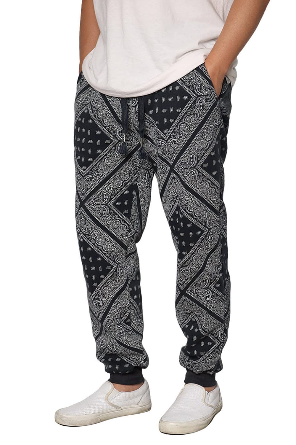 URBANJ Men's Bandana Print Fleece Jogger Pants - Soft Winter Lounge Pants with Elastic Waist, S-3XL - Perfect for Home, Gym, and Casual Outings