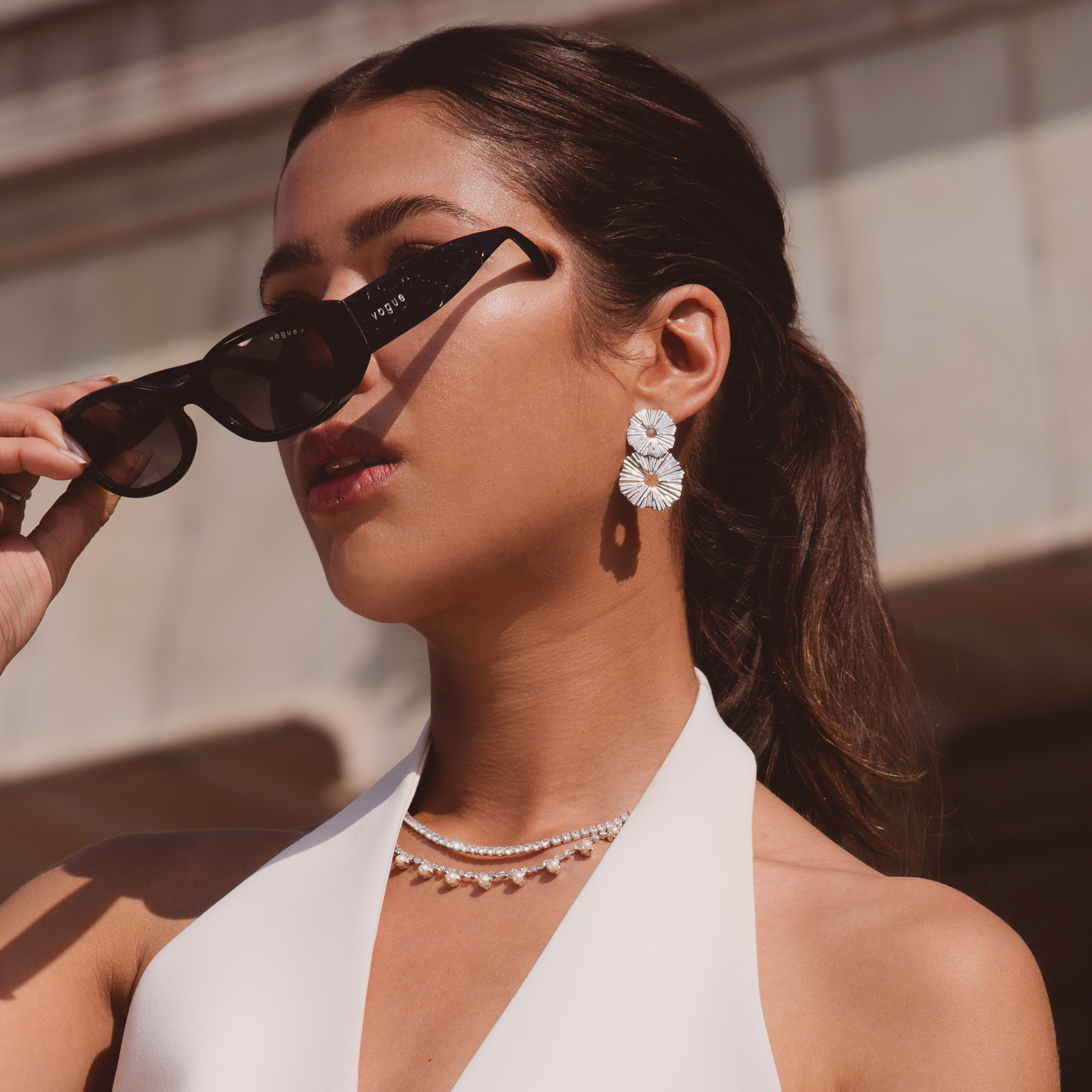 Vassia Earrings for Women - Elegant Gold Hoop Earrings with Cubic Zirconia, Hypoallergenic & Lightweight - Perfect for Parties, Weddings & Everyday Wear