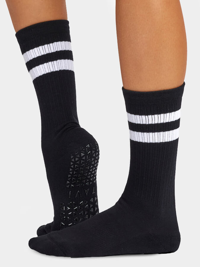 Tavi Kai Non-Slip Crew Grip Socks for Women & Men - Yoga, Pilates, Barre, Workout & Dance - Anti-Skid Traction Socks for Home, Studio & Gym