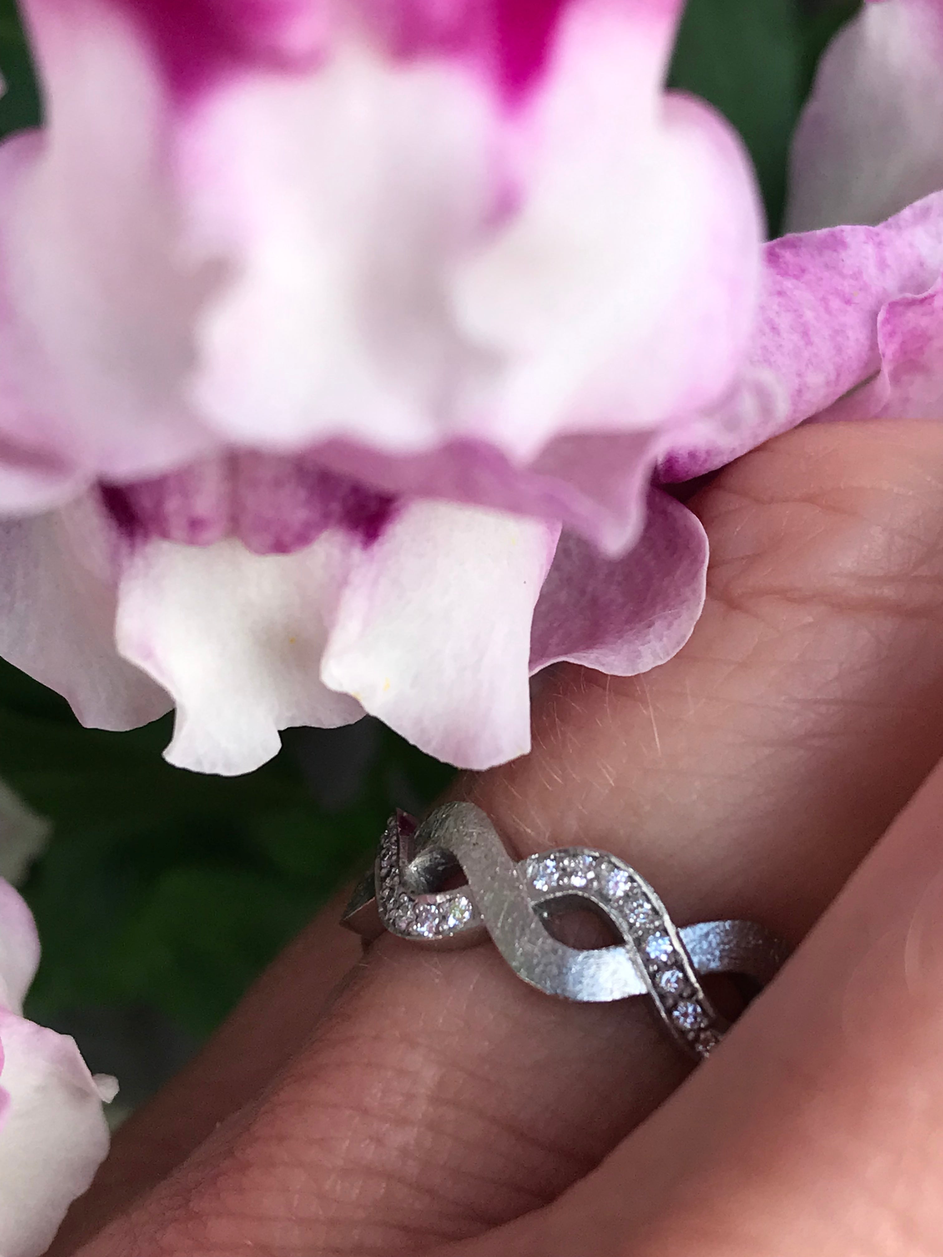 Platinum & Diamond 0.25ct TW VS1 Ladies Ring - Elegant Wedding Band, Anniversary Gift for Her, Perfect for Special Occasions & Everyday Wear