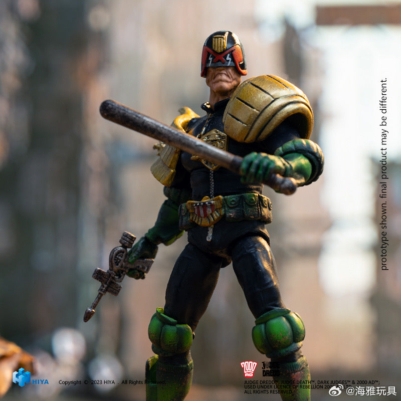1/18 HIYA 4-Inch Action Figure - Exquisite Mini Series Cursed Earth Judge Dredd Collectible Toy for Display & Play | Perfect for Comic Fans & Collectors
