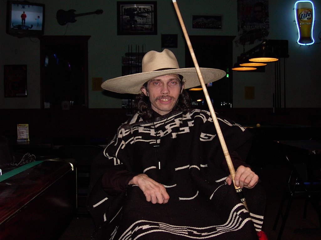 Authentic Clint Eastwood Spaghetti Western Wool Poncho with Leather Hat - 100% Pure Wool Replica - Perfect for Western Costumes, Halloween & Cowboy Themed Parties