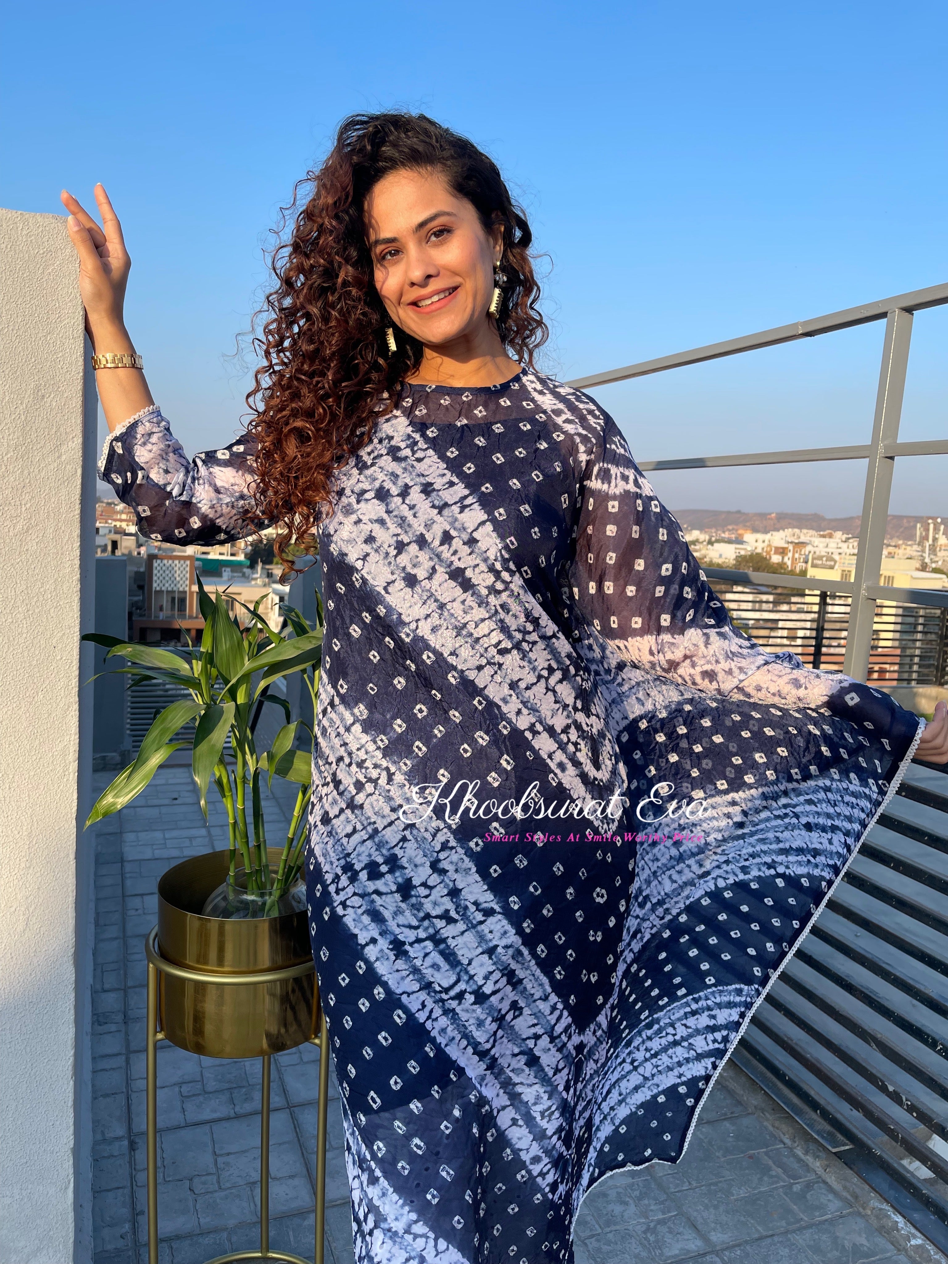 Stylish Blue Bandhani Kaftan Set for Women – Boho Chic Ethnic Outfit for Festivals, Parties & Beach Vacations