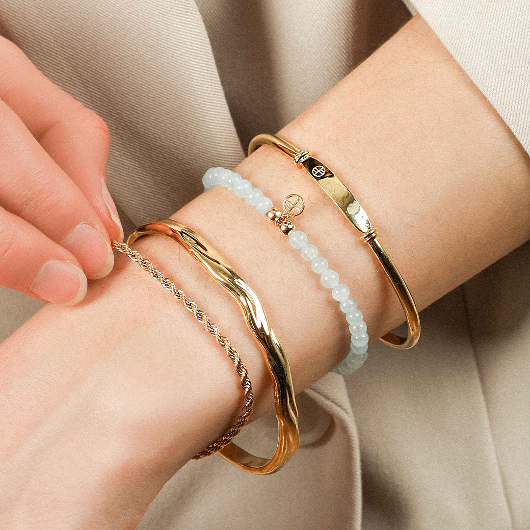 Aquamarine Lumier Bracelet - Serenity Stone Healing Jewelry for Women, Elegant Blue Gemstone Bracelet for Stress Relief & Positive Energy - Perfect for Meditation, Yoga & Spiritual Gifts