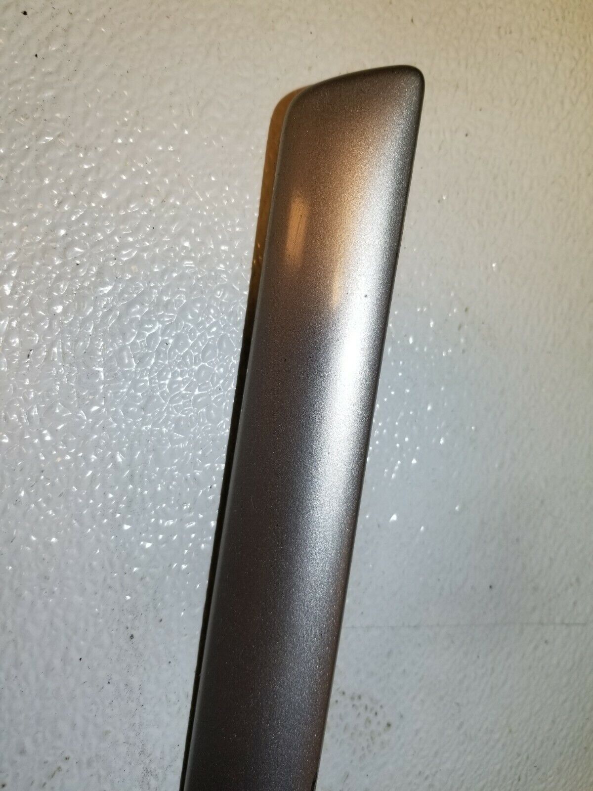 2004-2006 Nissan Maxima Right Front Passenger Door Trim Molding - OEM Replacement Part for Car Interior Repair & Upgrade
