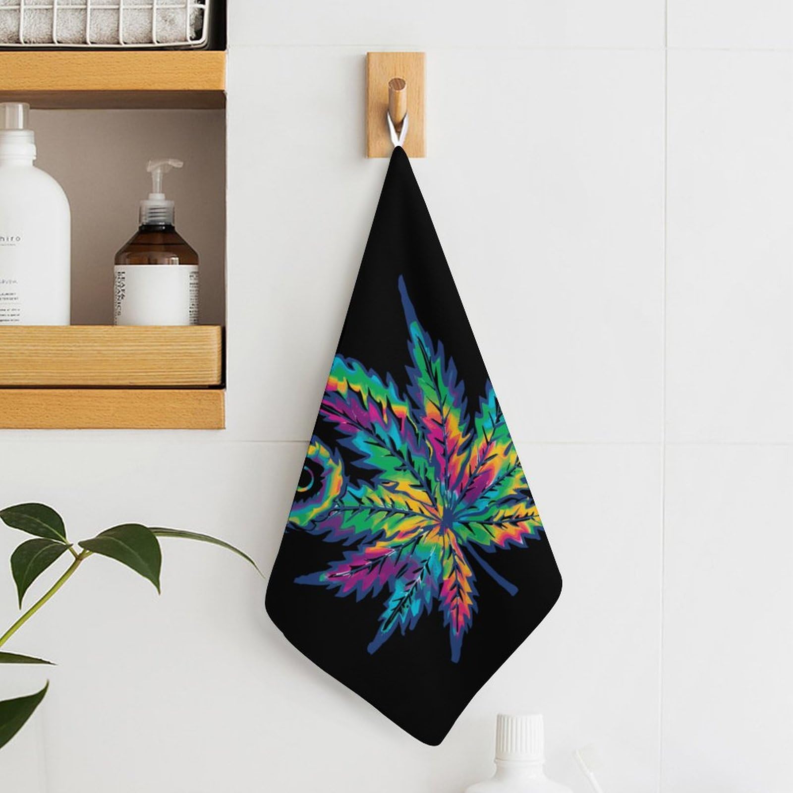 Soft Tie Dye Cannabis Leaf Hand Towels & Washcloths - 2 Pack Bath Towels with Hanging Loop for Travel, Home, Bathroom - Perfect for Stoner Gifts, 420 Parties & Hippie Decor