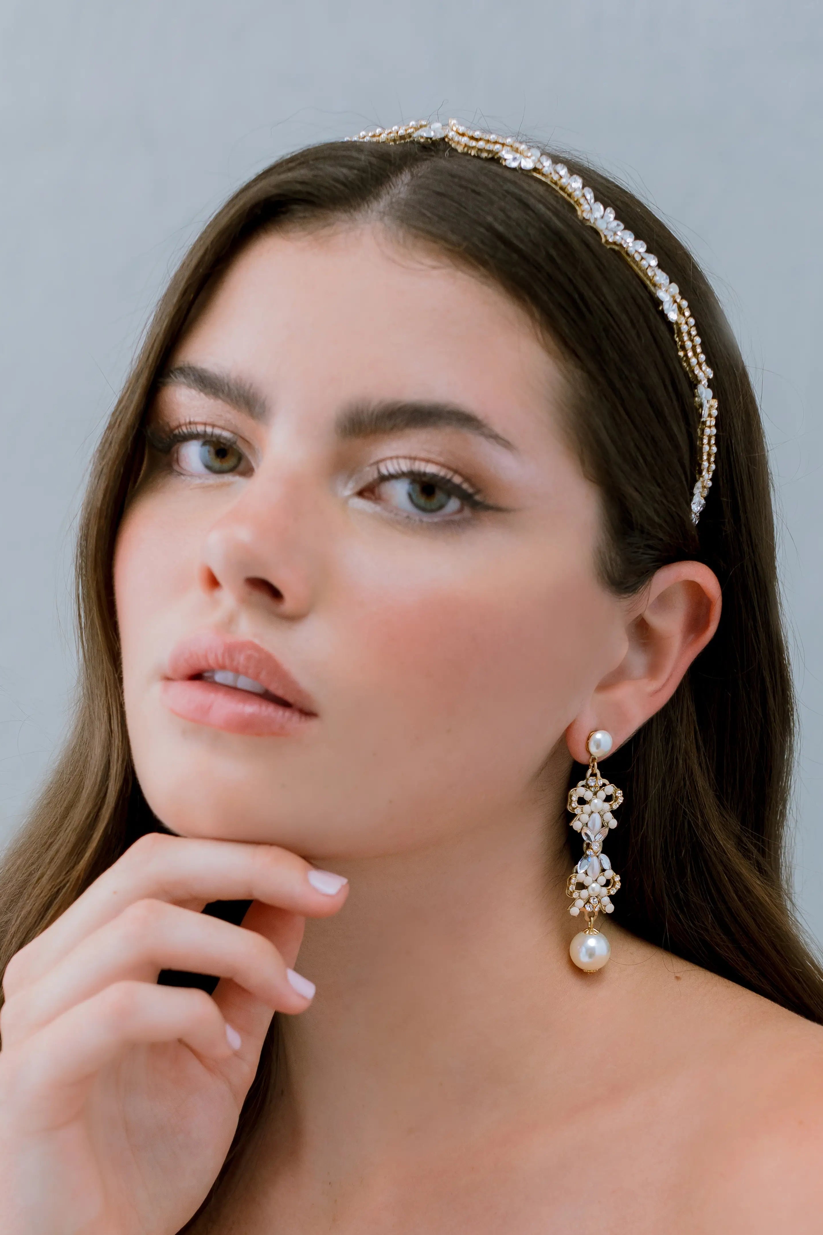 Graceful Dangle Earrings for Women - Elegant & Stylish Jewelry for Parties, Weddings & Everyday Wear