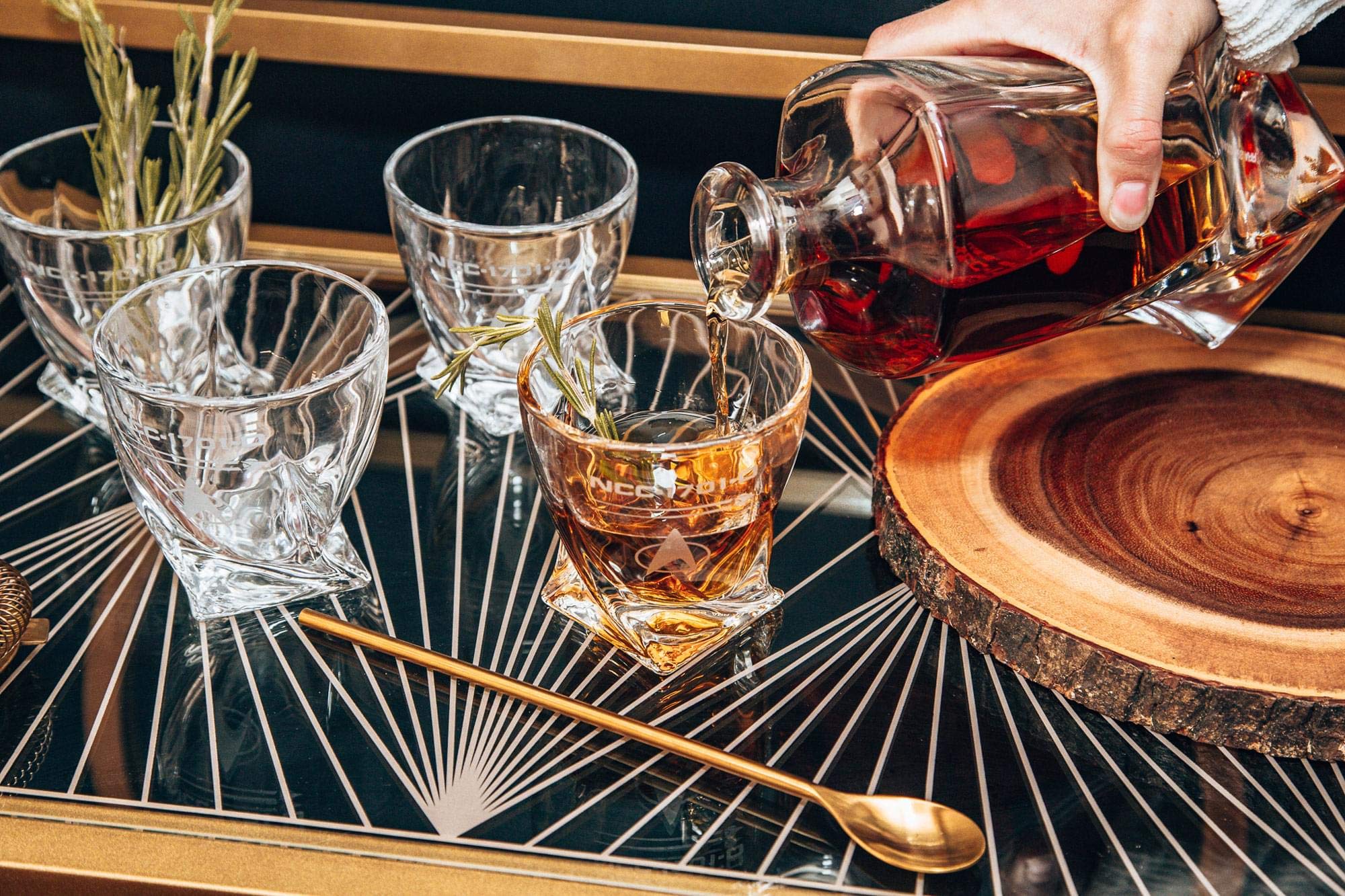 Star Trek: The Next Generation 5-Piece Whiskey Decanter Set with USS Enterprise Themed Shot Glasses - 10oz Each - Perfect for Home Barware Collection, Sci-Fi Parties & Trekkie Gifts