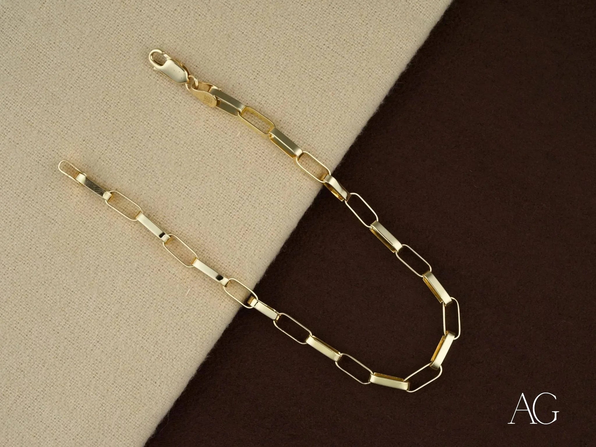 18K Gold Box Link Bracelet for Women - Timeless Luxury Jewelry for Elegant & Sophisticated Style | Perfect for Weddings, Parties & Special Occasions