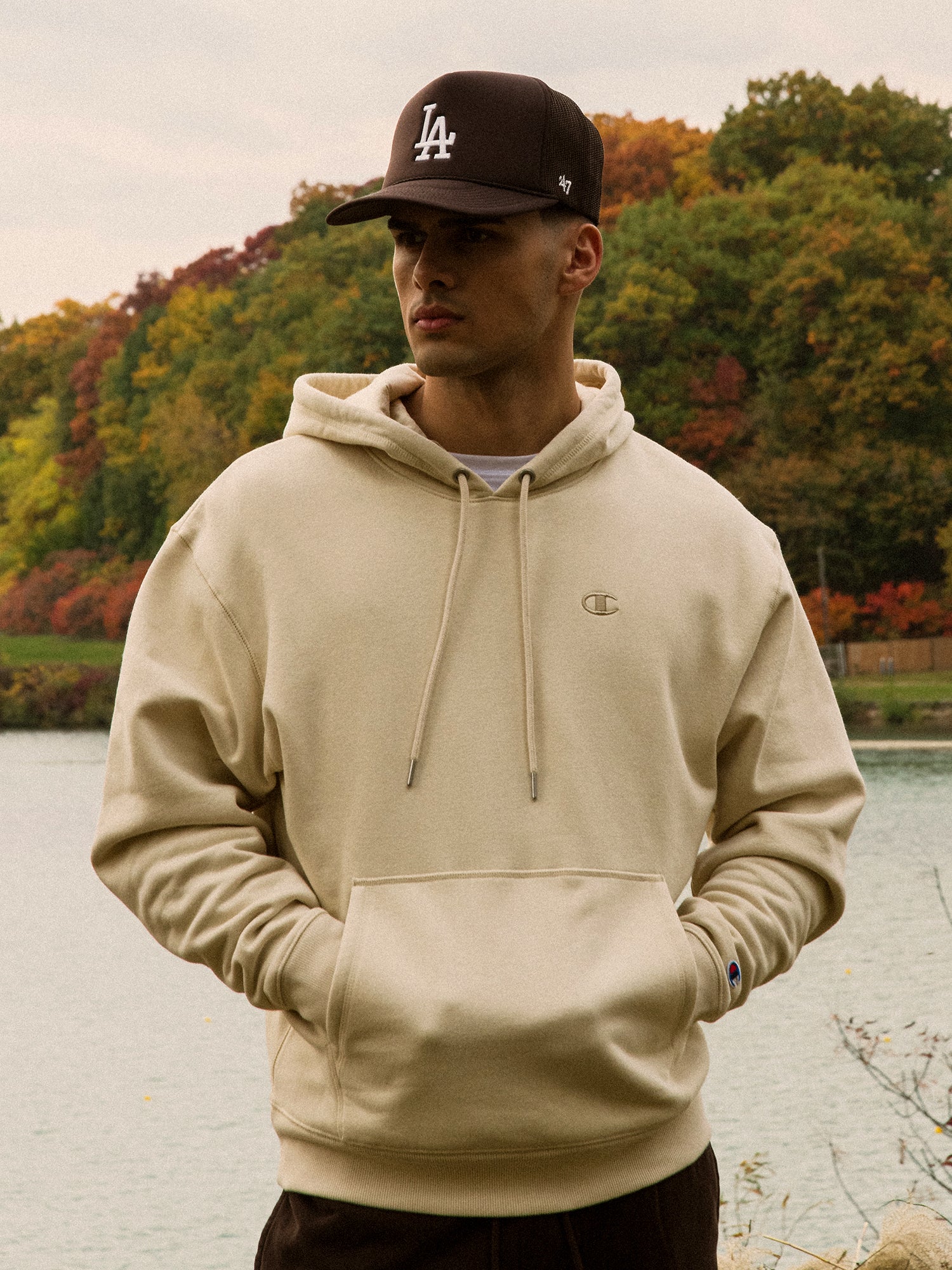 Champion Classic Fleece Left Chest Logo Pullover Hoodie - Soft & Cozy Sweatshirt for Men & Women - Perfect for Casual Wear, Gym, and Outdoor Activities