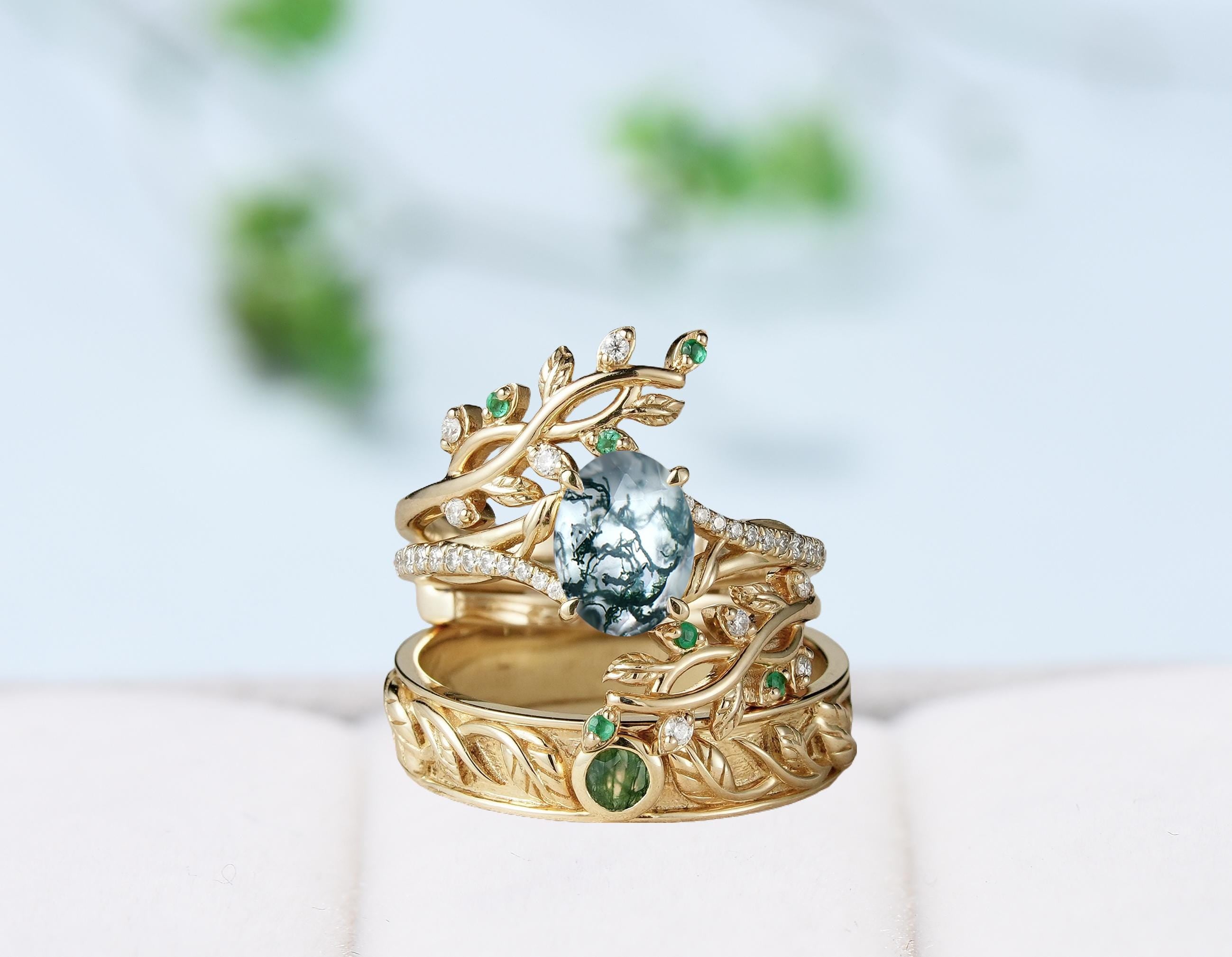 Nature-Inspired Moss Agate Couples Ring Set - Unique Leaf Vine Green Agate Wedding Band for Men & Women - His & Hers Engagement Ring Gift - Perfect for Anniversaries, Proposals & Romantic Occasions