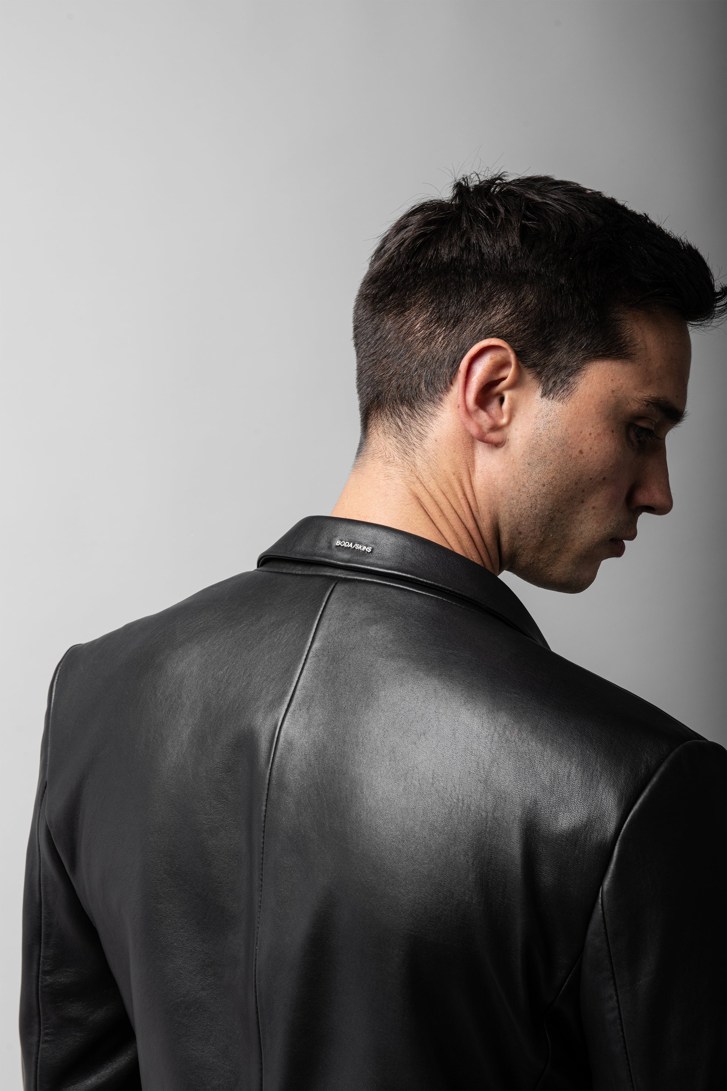 Premium Genuine Leather Blazer for Women - Elegant Long Jacket for Office, Business, and Formal Events | Stylish Outerwear for Professional and Evening Occasions