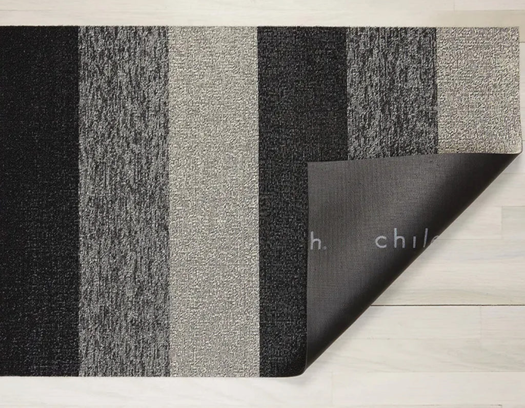 Chilewich Indoor/Outdoor Shag Rug - Marbled Stripe & Salt & Pepper Design - 24x36 Inch Non-Slip Floor Mat for Patio, Deck, Living Room & Bedroom