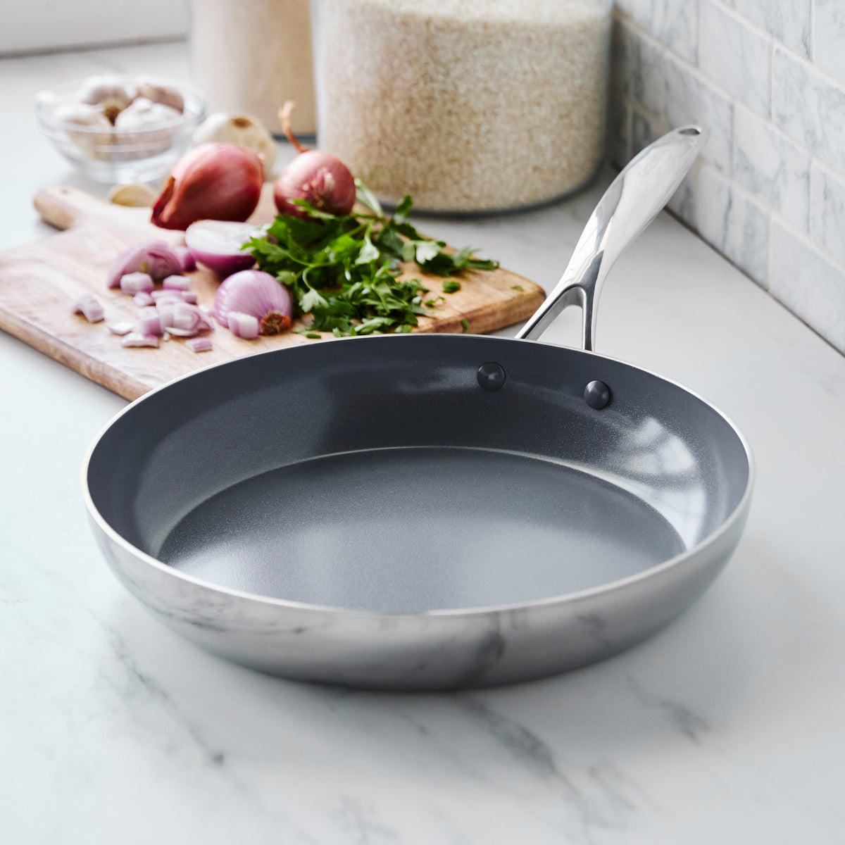 Valencia Pro 12-Inch Stainless Steel Fry Pan - Nonstick Skillet for Sautéing, Frying & Cooking - Induction Compatible, Oven Safe & Dishwasher Safe - Perfect for Home & Restaurant Use