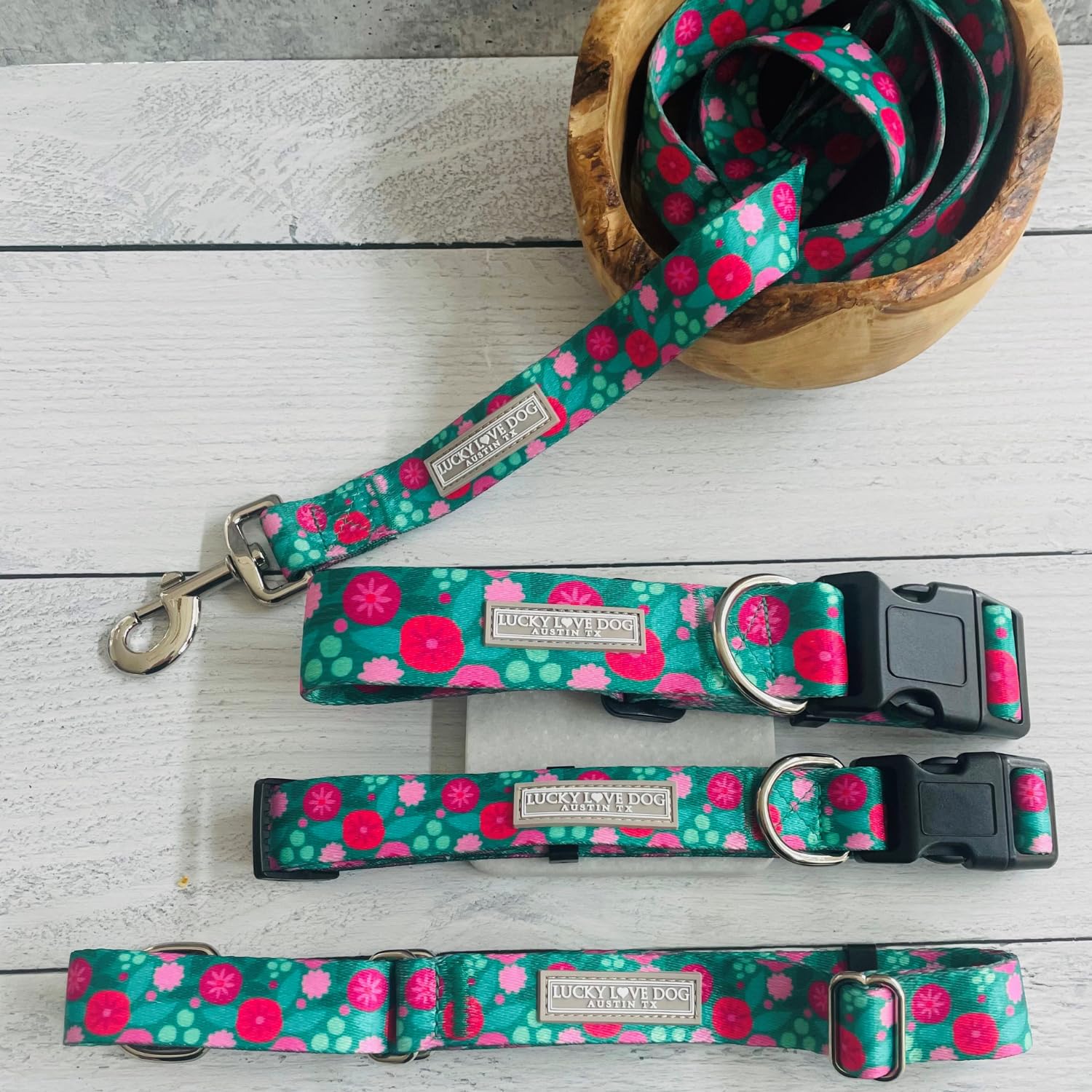 **Lucky Love Dog Adjustable Pet Collar with Easy Click Buckle – Durable & Comfortable for Small to Large Dogs, Puppies & Adults (Male & Female) – Penny, Large – Perfect for Walks, Training & Daily Use**