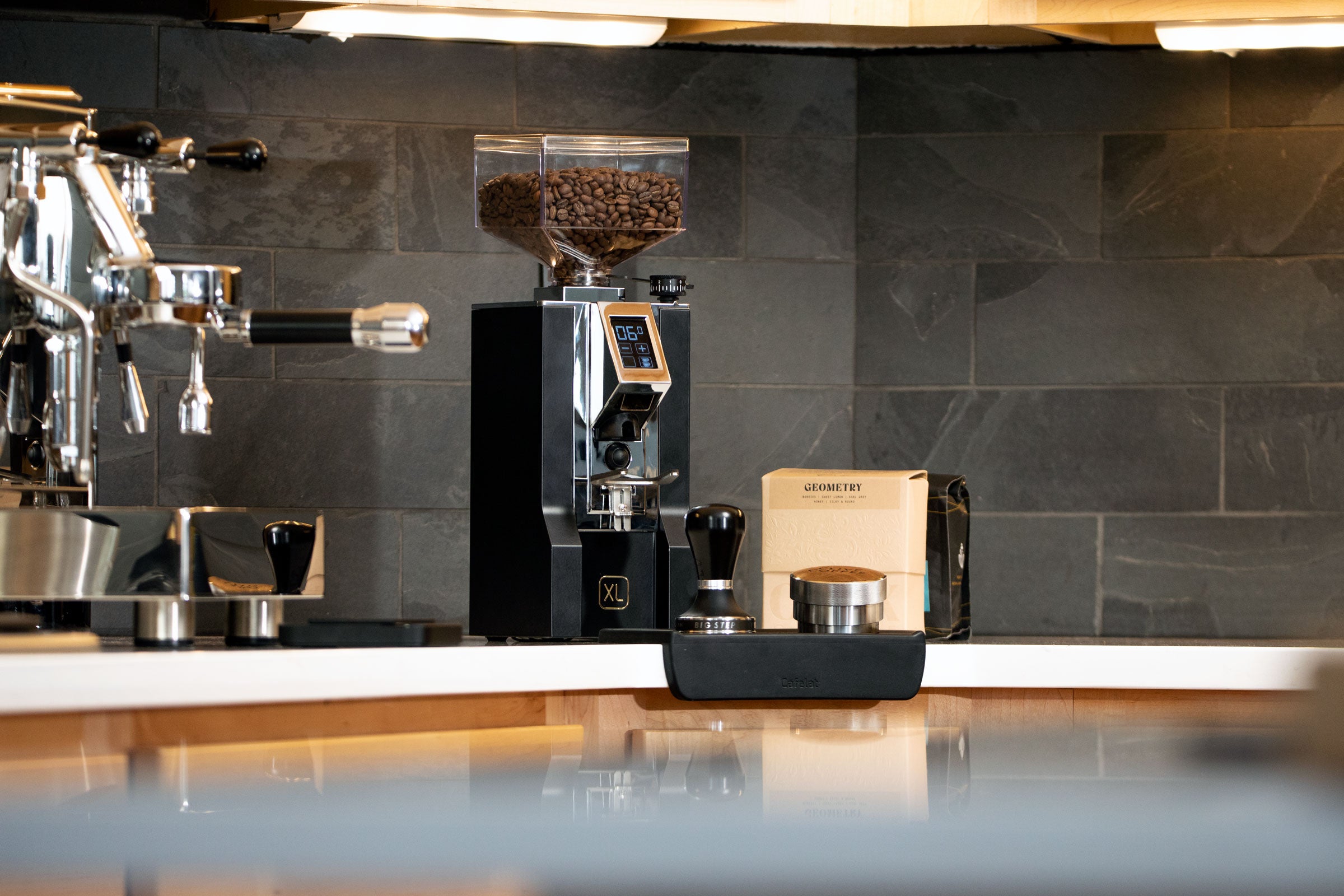 Eureka Oro Mignon XL Espresso Coffee Grinder - Professional Burr Grinder for Espresso, Latte & Cappuccino - Perfect for Home Baristas & Coffee Shops