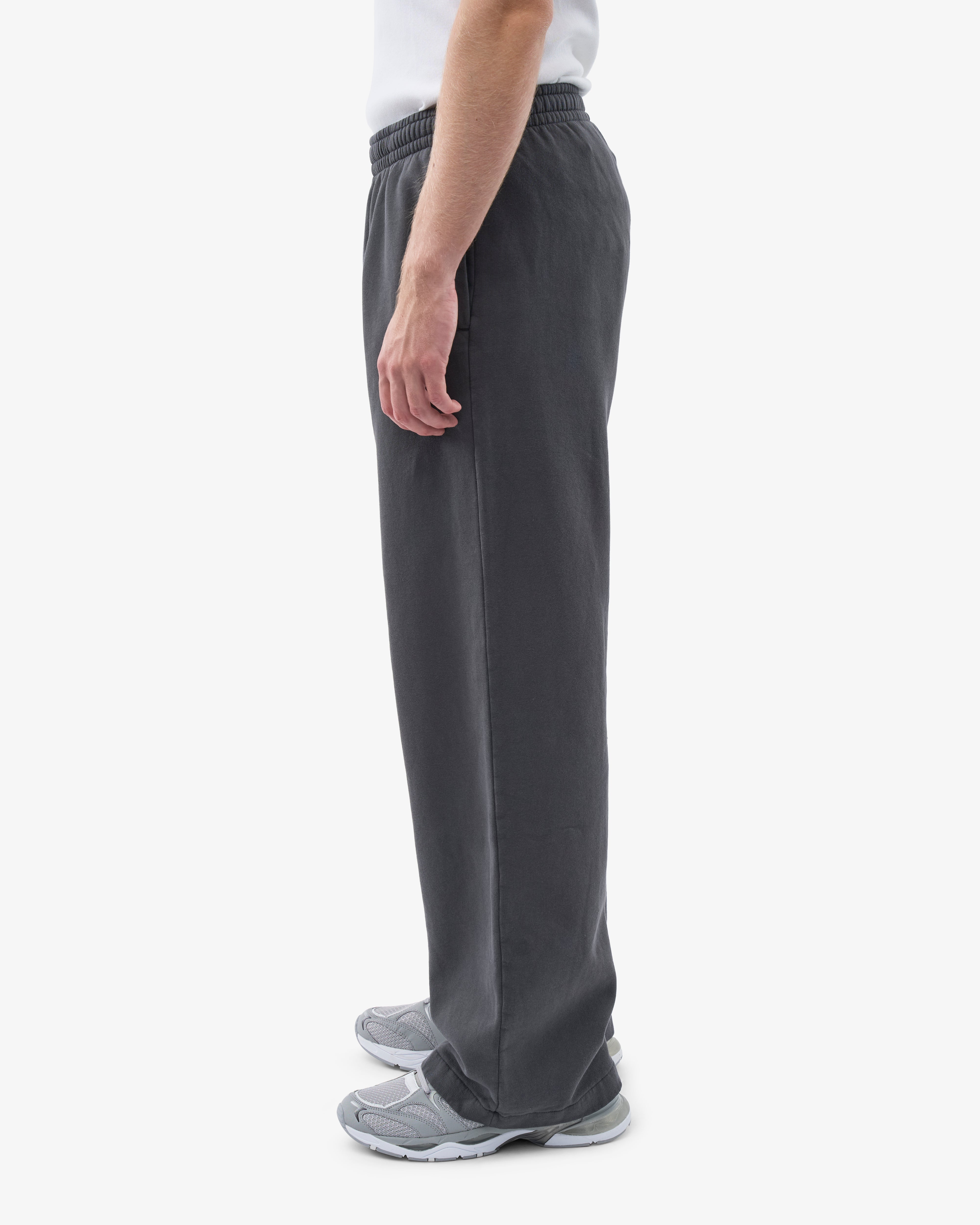 Organic Straight Leg Sweatpants for Women - Soft & Comfortable Kelly Green Joggers | Perfect for Yoga, Lounge & Casual Wear