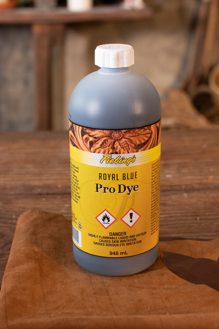 Fiebing's Oil Dye 946 ml (32 oz) Royal Blue Leather Dye for Shoes, Bags & Furniture - Professional Leather Coloring & Restoration Solution